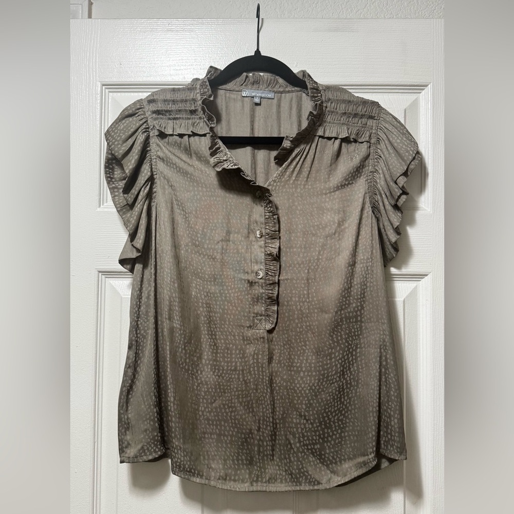Wit & Wisdom Olive Ruffle Blouse
